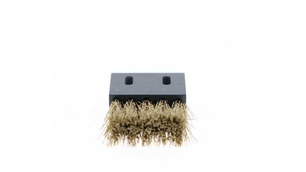 Brush product photo