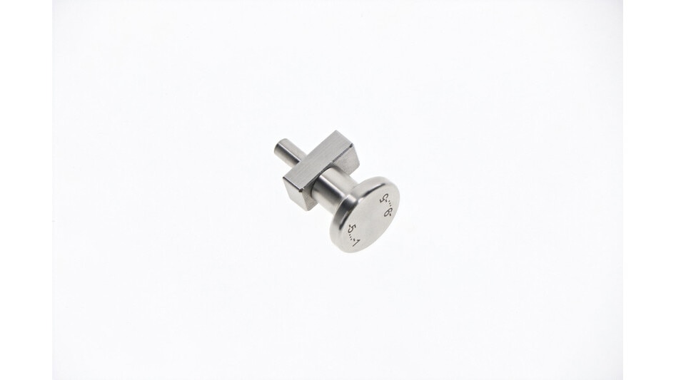 Magnetic Pin product photo product_unpacked_80degrees L