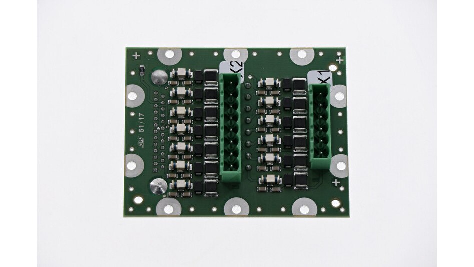 PCB Filter mit Spannungsbegrenzung III Produktbild product_unpacked_80degrees L
